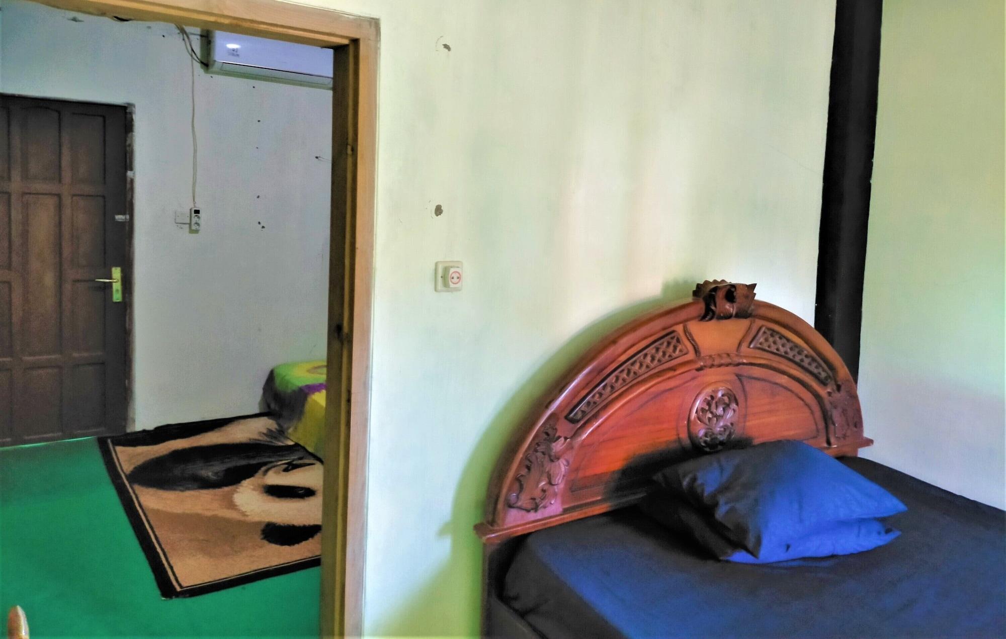 Gandrung City Hostel Banyuwangi  Kültér fotó